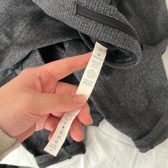 Lululemon Speed Up Tights - Herringbone, Size 8 - Picture 6 of 7